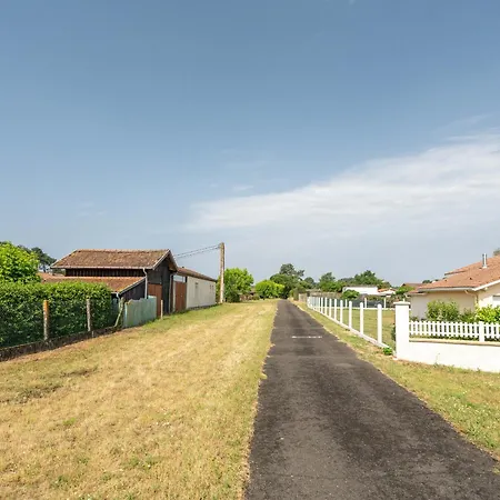 Дом отдыха Maison Charmante 3* A Mimizan: Plages, Pistes Cyclables, Jardin, Wi-fi, Pour 8 Personnes - Fr-1-50-137 Мимизан-Плаж